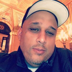 Meet your Posher, Adam